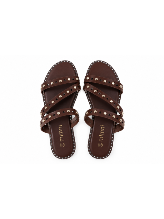 SANDALIAS MARRONES TACHUELAS