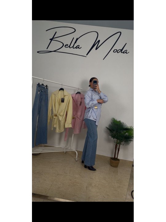 CAMISA RAYAS BROCHE DORADO