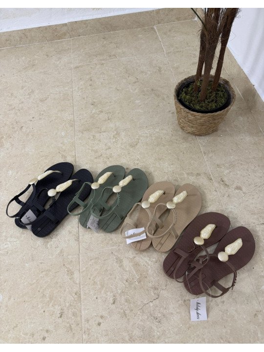 SANDALIAS DE GOMAS