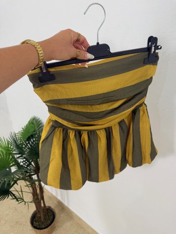 TOP RAYAS MOSTAZA Y VERDE